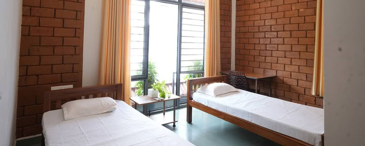 1 person Private single Ac Premium room (Duplicate listing)